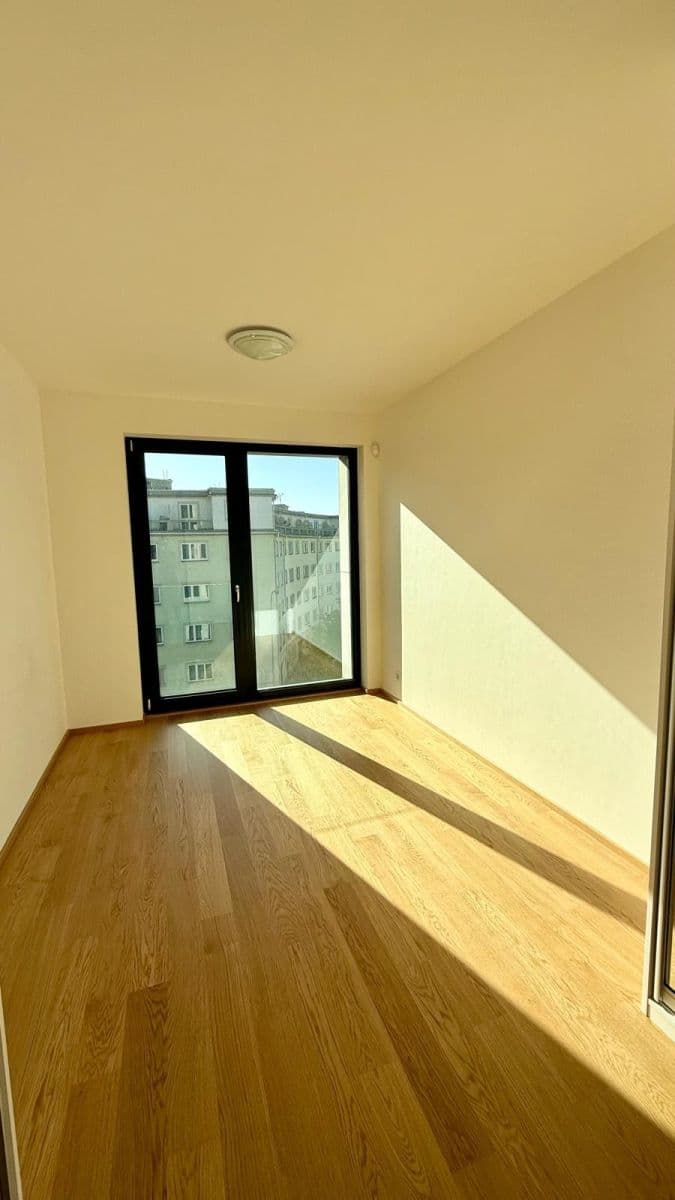 Pronájem bytu 2+kk 68 m², Jana Želivského, Praha, Praha Pronájem bytu 2+kk 68 m², Jana Želivského, Praha, Praha