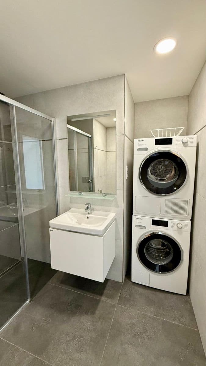 Pronájem bytu 2+kk 68 m², Jana Želivského, Praha, Praha Pronájem bytu 2+kk 68 m², Jana Želivského, Praha, Praha