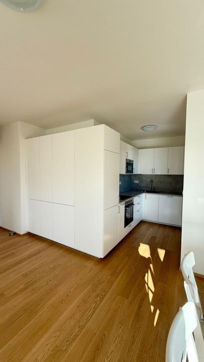 Pronájem bytu 2+kk 68 m², Jana Želivského, Praha, Praha Pronájem bytu 2+kk 68 m², Jana Želivského, Praha, Praha