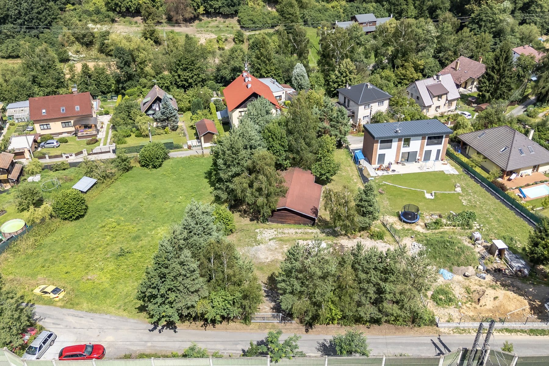 Prodej pozemku 1.468 m², V Jedlovci, Všestary, Královéhradecký kraj Prodej pozemku 1.468 m², V Jedlovci, Všestary, Královéhradecký kraj