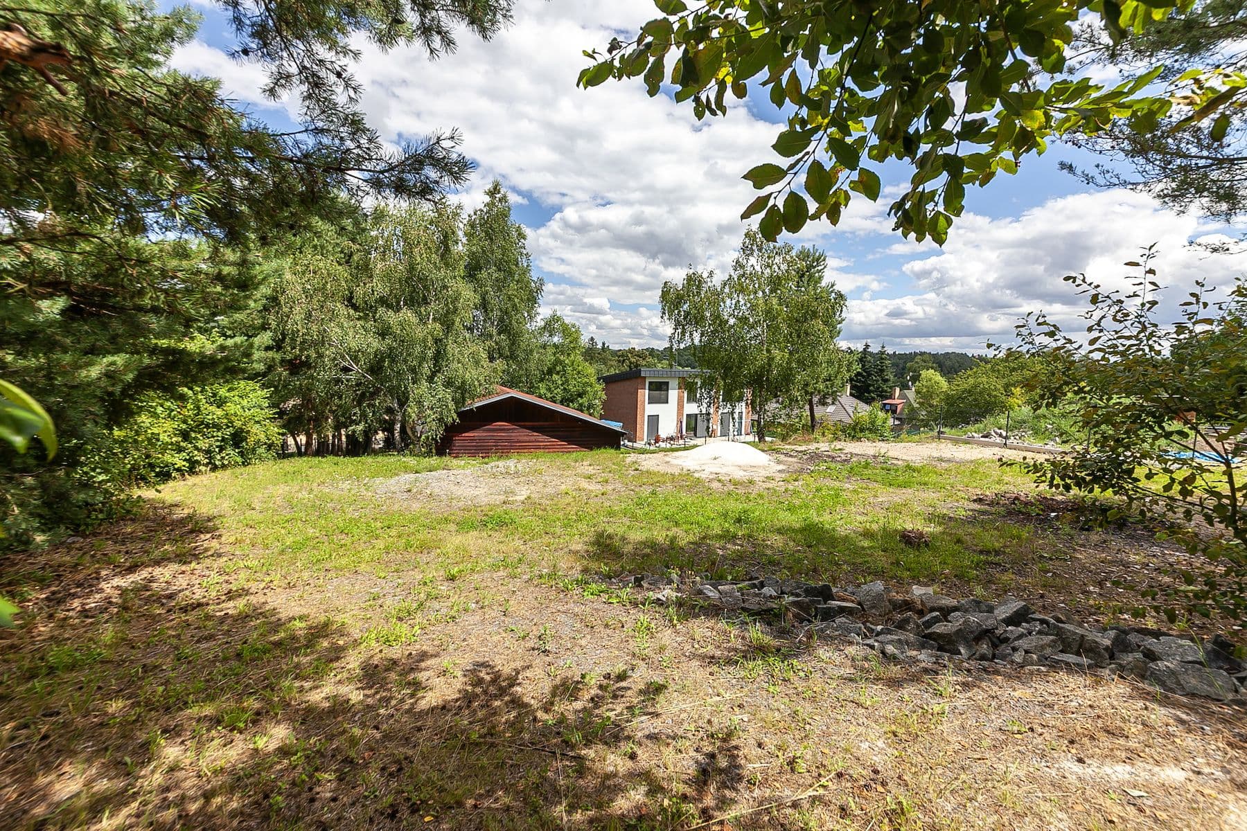 Prodej pozemku 1.468 m², V Jedlovci, Všestary, Královéhradecký kraj Prodej pozemku 1.468 m², V Jedlovci, Všestary, Královéhradecký kraj