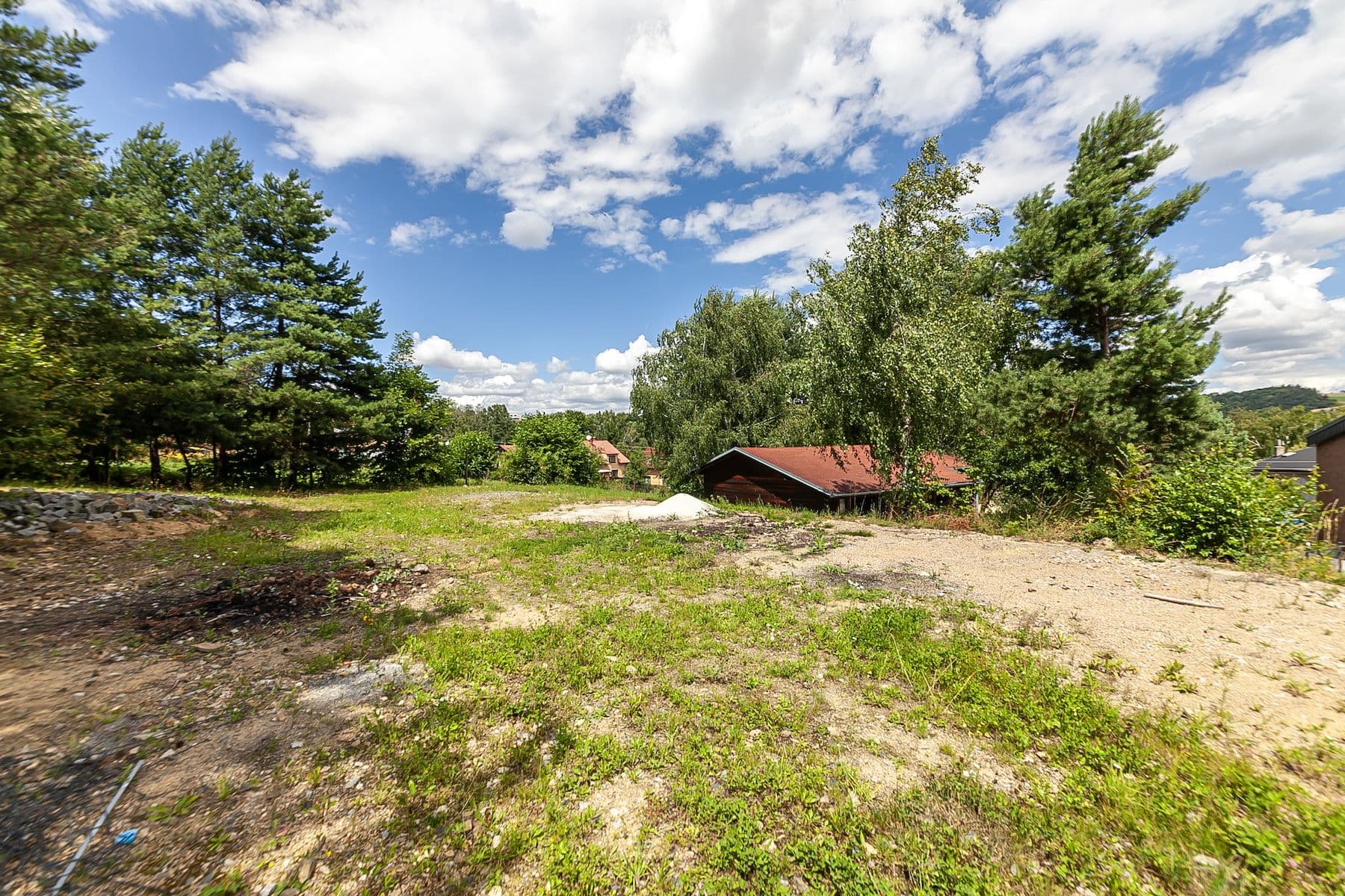 Prodej pozemku 1.468 m², V Jedlovci, Všestary, Královéhradecký kraj Prodej pozemku 1.468 m², V Jedlovci, Všestary, Královéhradecký kraj