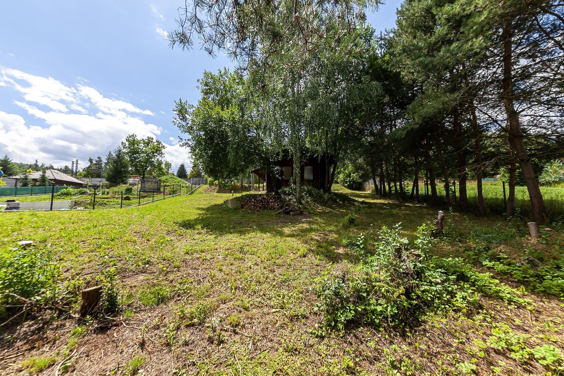 Prodej pozemku 1.468 m², V Jedlovci, Všestary, Královéhradecký kraj Prodej pozemku 1.468 m², V Jedlovci, Všestary, Královéhradecký kraj