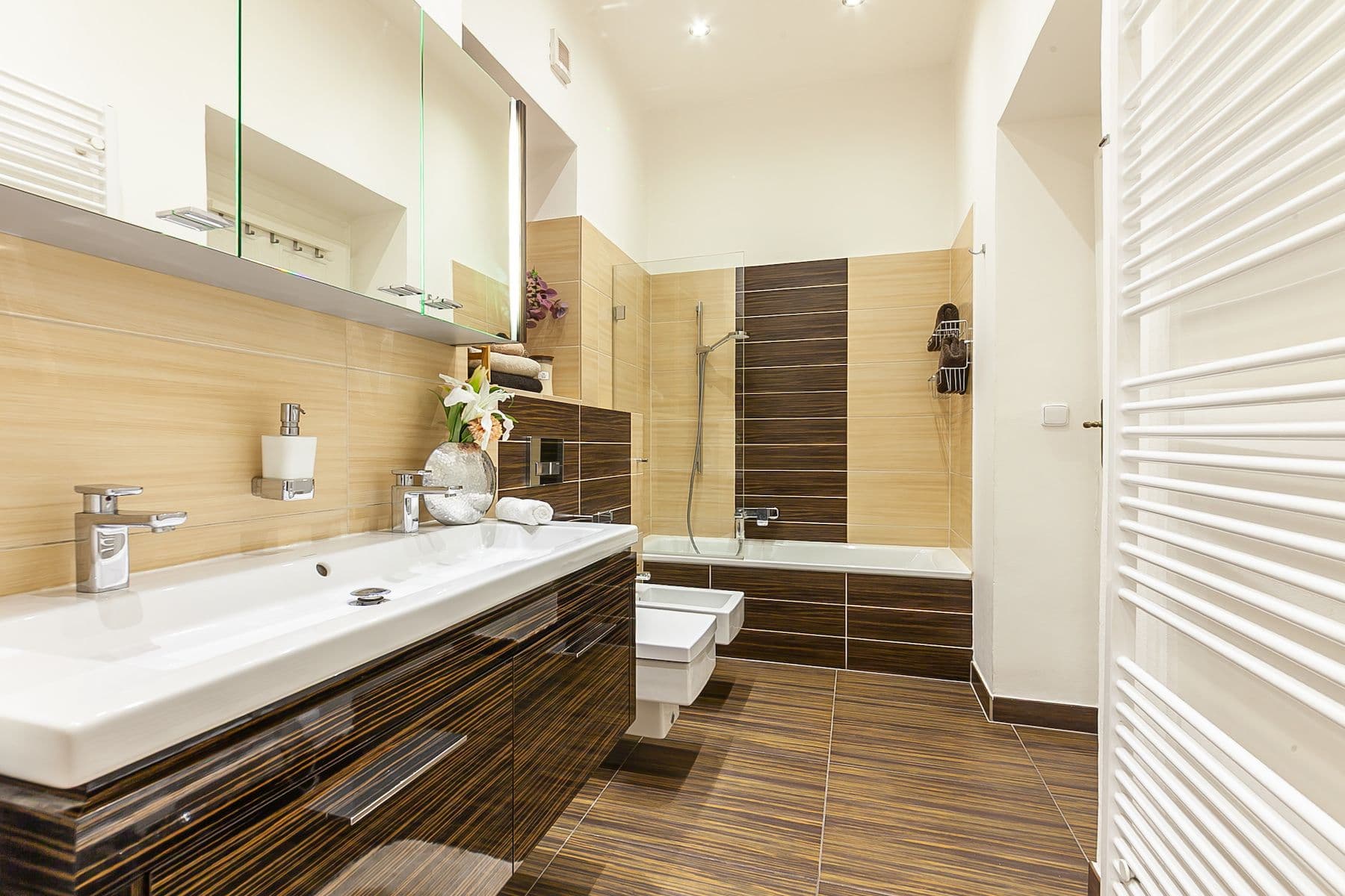 Prodej bytu 3+1 107 m², Soukenická, Praha, Praha Prodej bytu 3+1 107 m², Soukenická, Praha, Praha