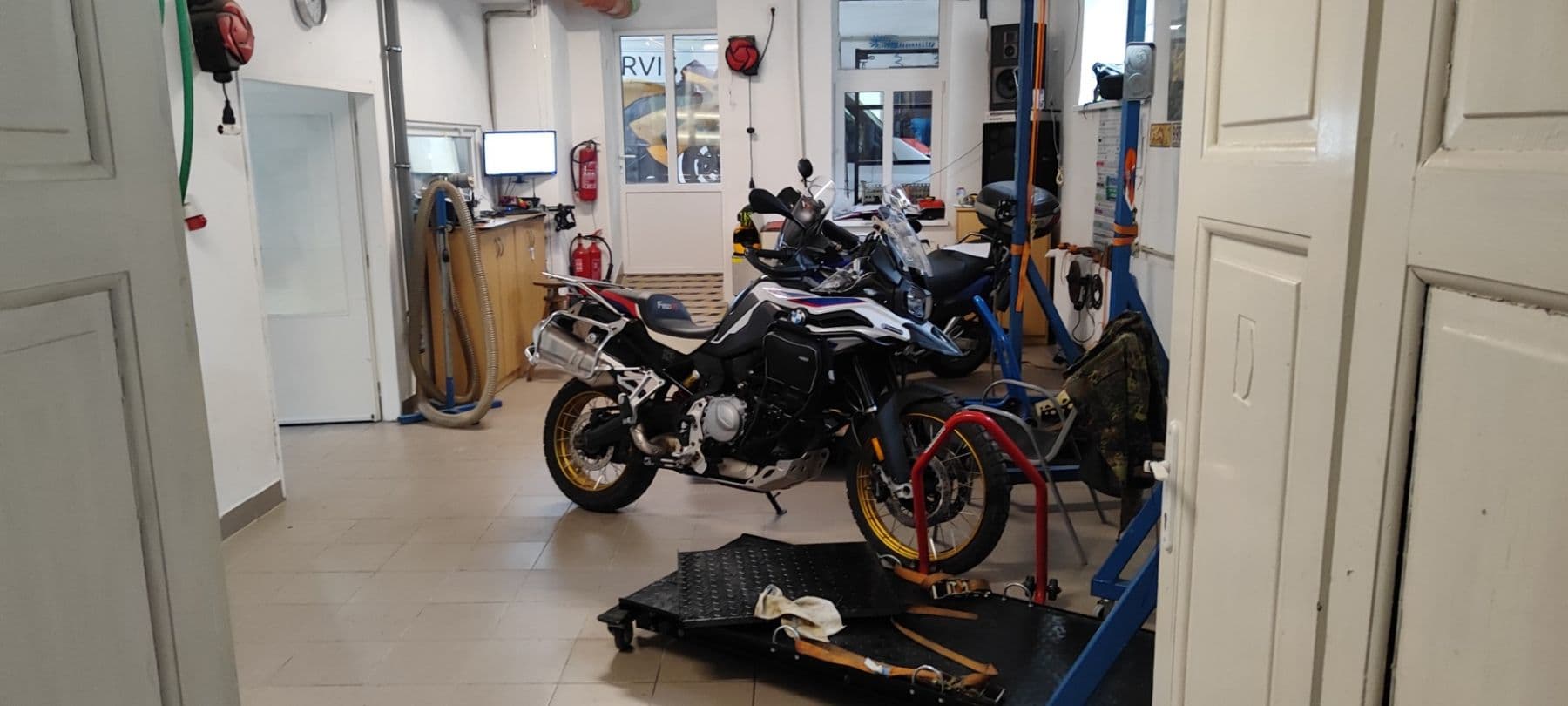 Prodej domu 739 m², pozemek 630 m², 9. května, Jablonec nad Nisou, Liberecký kraj Prodej domu 739 m², pozemek 630 m², 9. května, Jablonec nad Nisou, Liberecký kraj