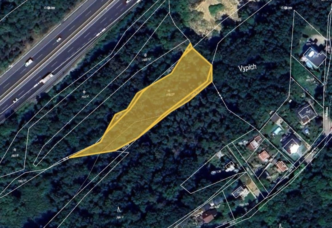 Prodej pozemku 3.021 m², Nučice, Středočeský kraj Prodej pozemku 3.021 m², Nučice, Středočeský kraj