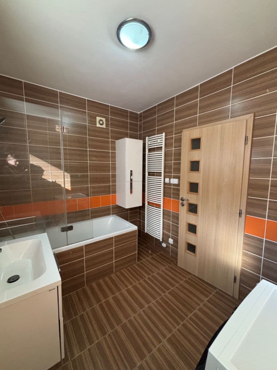 Prodej bytu 2+kk 64 m², Sloupecká, Měchenice, Středočeský kraj Prodej bytu 2+kk 64 m², Sloupecká, Měchenice, Středočeský kraj
