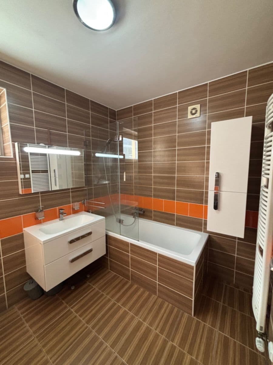 Prodej bytu 2+kk 64 m², Sloupecká, Měchenice, Středočeský kraj Prodej bytu 2+kk 64 m², Sloupecká, Měchenice, Středočeský kraj