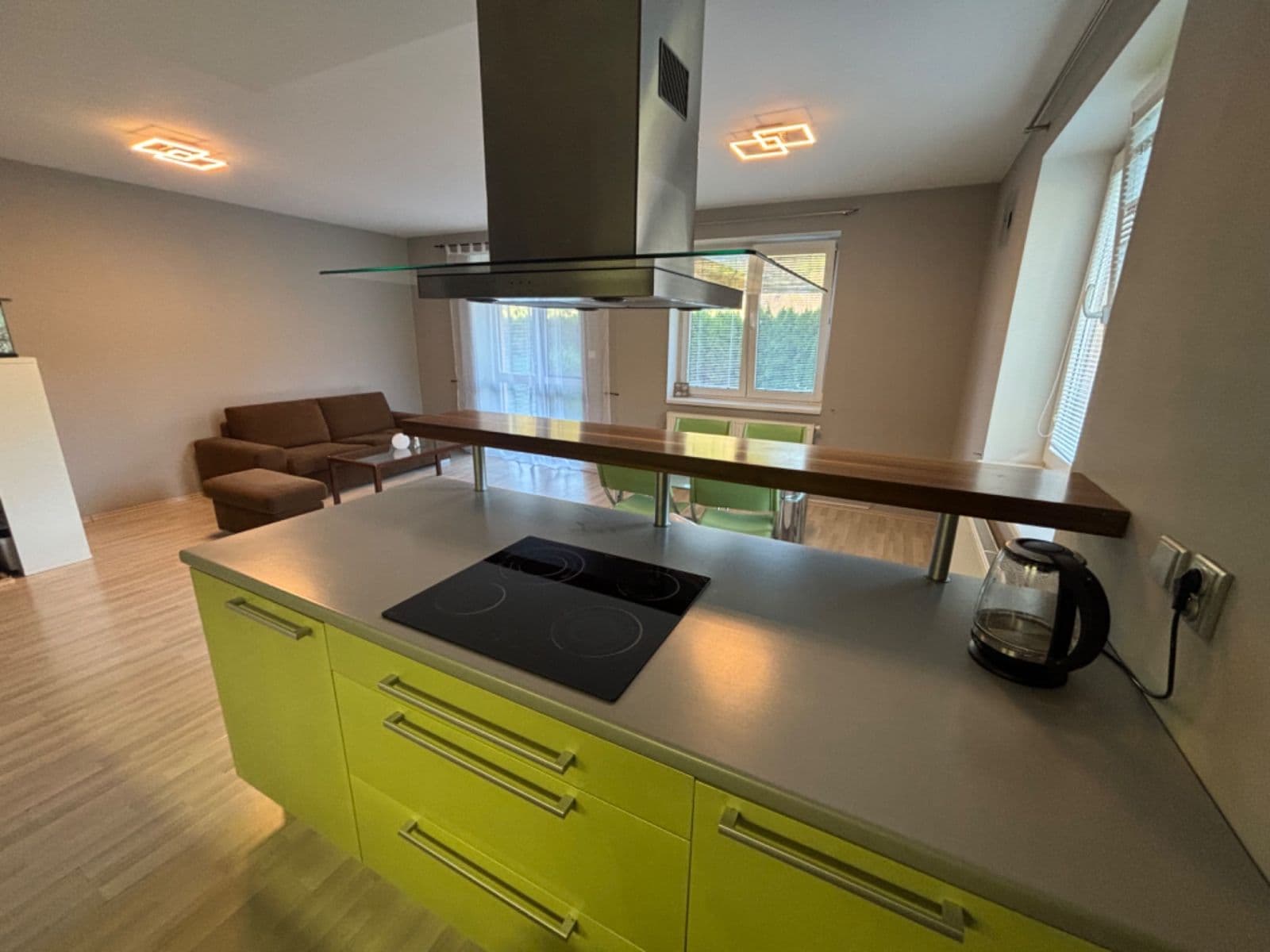 Prodej bytu 2+kk 64 m², Sloupecká, Měchenice, Středočeský kraj Prodej bytu 2+kk 64 m², Sloupecká, Měchenice, Středočeský kraj