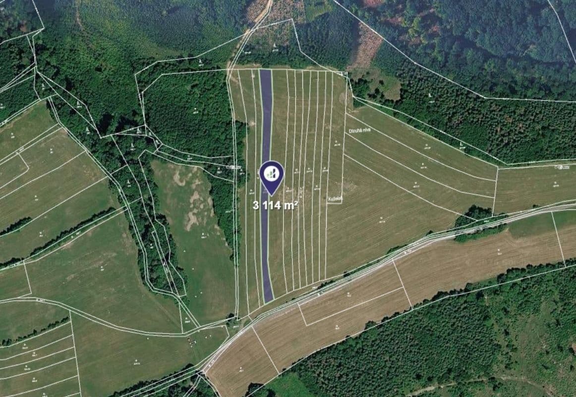 Prodej pozemku 3.114 m², Loučka, Zlínský kraj Prodej pozemku 3.114 m², Loučka, Zlínský kraj