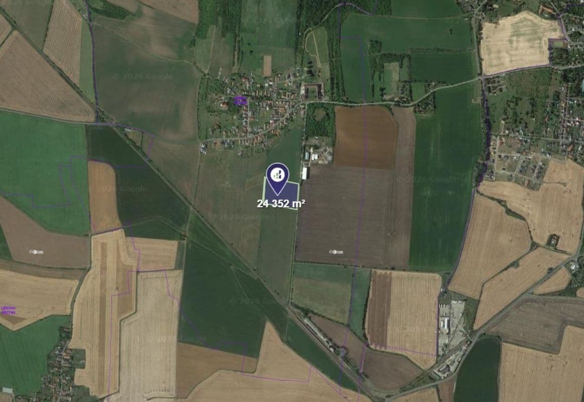 Prodej pozemku 13.529 m², Dobrovice, Středočeský kraj Prodej pozemku 13.529 m², Dobrovice, Středočeský kraj