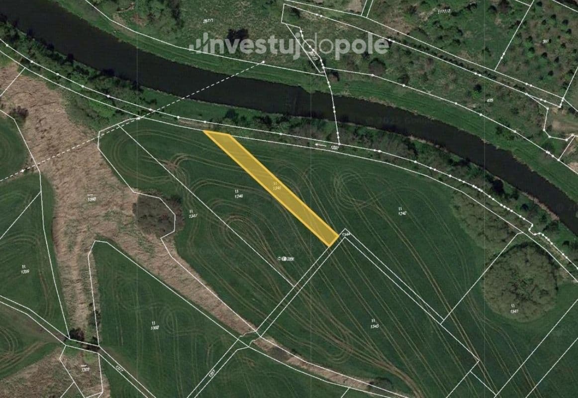 Prodej pozemku 2.604 m², Kladruby nad Labem, Pardubický kraj Prodej pozemku 2.604 m², Kladruby nad Labem, Pardubický kraj