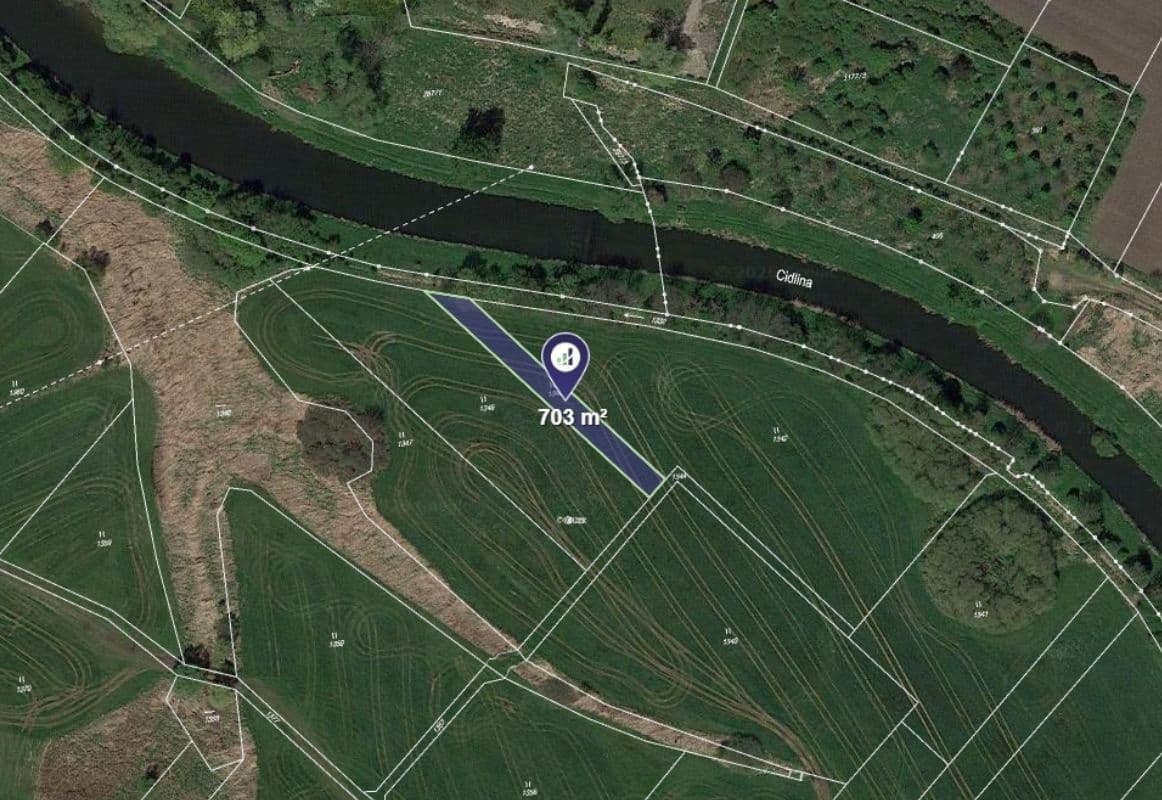 Prodej pozemku 2.973 m², Kladruby nad Labem, Pardubický kraj Prodej pozemku 2.973 m², Kladruby nad Labem, Pardubický kraj