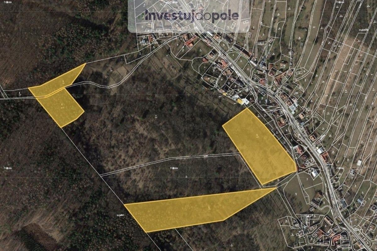 Prodej pozemku 3.357 m², Jankovice, Zlínský kraj Prodej pozemku 3.357 m², Jankovice, Zlínský kraj