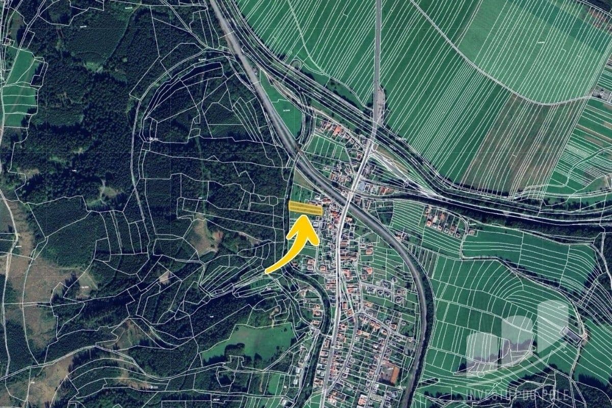 Prodej pozemku 2.669 m², Ústí, Zlínský kraj Prodej pozemku 2.669 m², Ústí, Zlínský kraj
