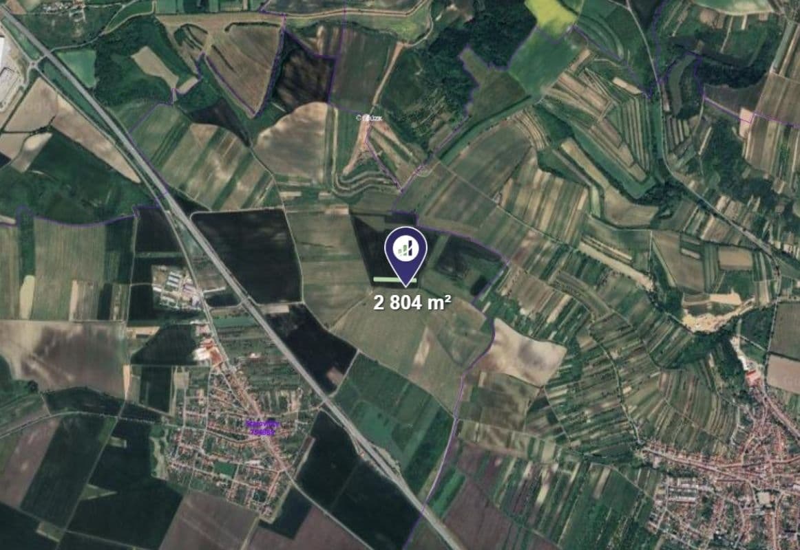 Prodej pozemku 2.804 m², Starovičky, Jihomoravský kraj Prodej pozemku 2.804 m², Starovičky, Jihomoravský kraj