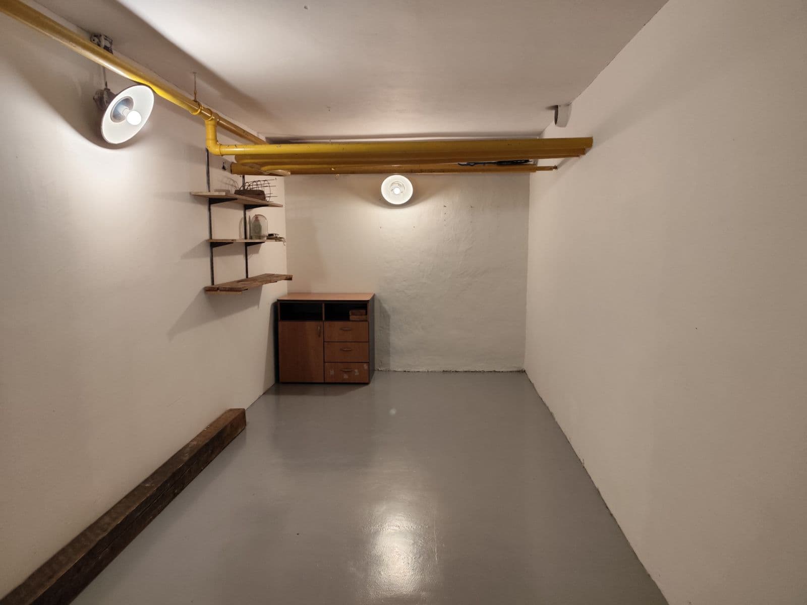 Pronájem garáže 15 m², Praha, Praha Pronájem garáže 15 m², Praha, Praha