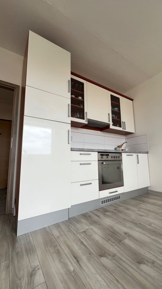 Pronájem bytu 2+kk 48 m², Průběžná, Praha, Praha Pronájem bytu 2+kk 48 m², Průběžná, Praha, Praha