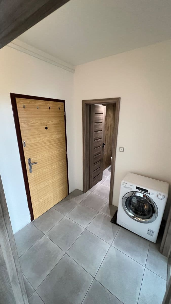 Pronájem bytu 2+kk 48 m², Průběžná, Praha, Praha Pronájem bytu 2+kk 48 m², Průběžná, Praha, Praha