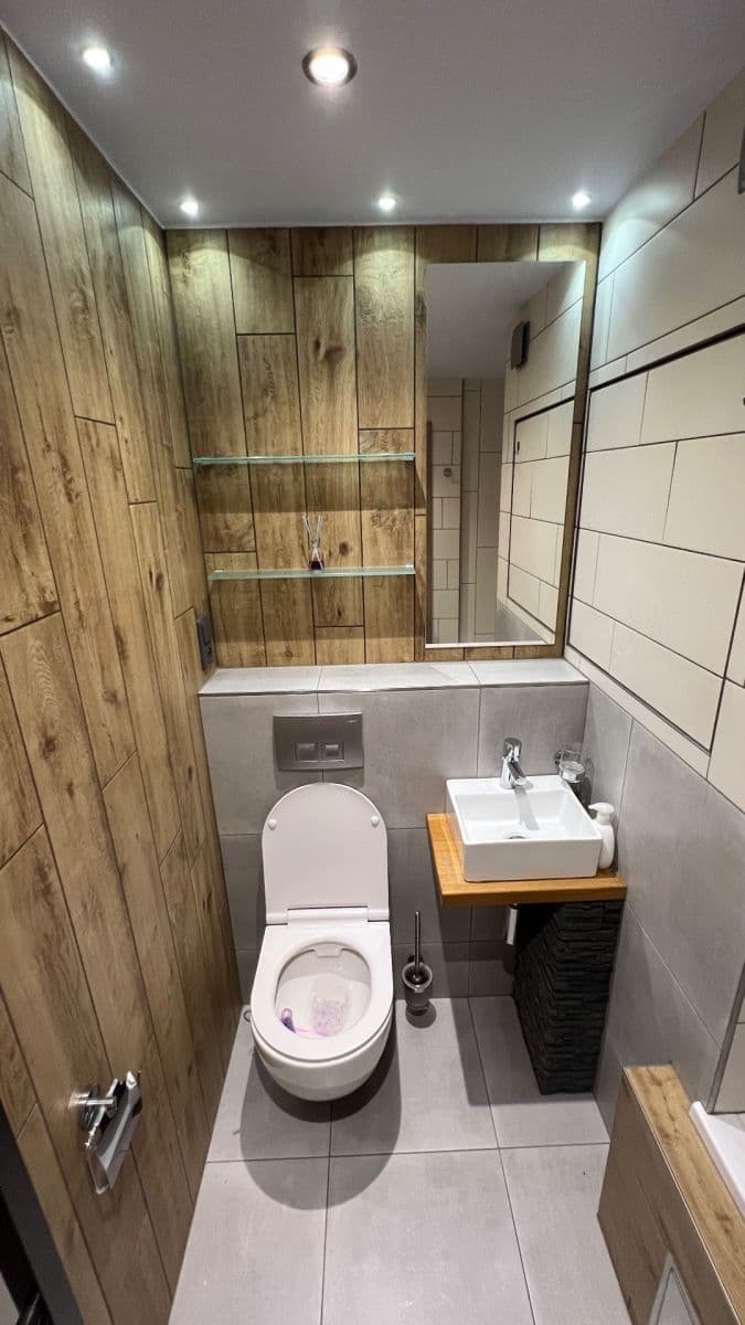 Pronájem bytu 2+kk 48 m², Průběžná, Praha, Praha Pronájem bytu 2+kk 48 m², Průběžná, Praha, Praha