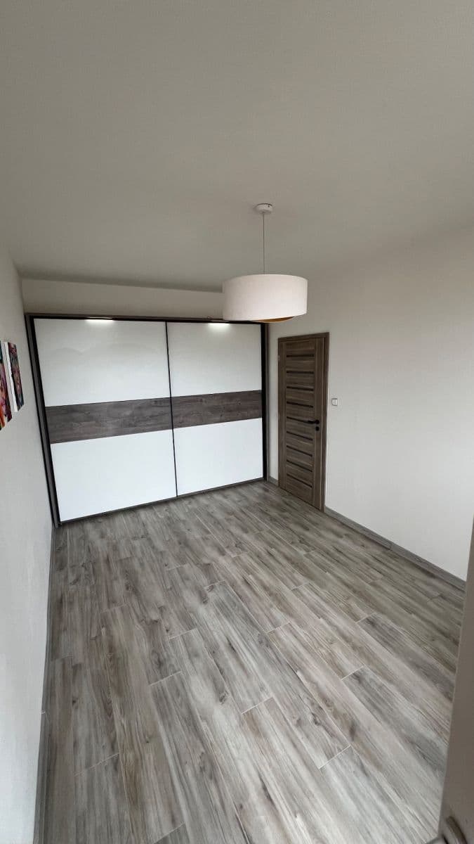Pronájem bytu 2+kk 48 m², Průběžná, Praha, Praha Pronájem bytu 2+kk 48 m², Průběžná, Praha, Praha