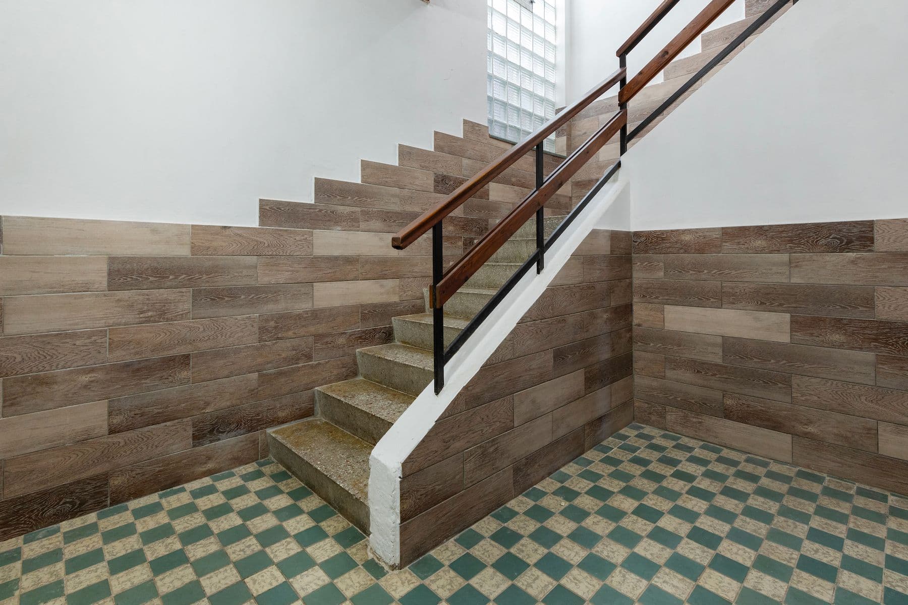 Prodej domu 297 m², pozemek 399 m², Pivovarská, Hostomice, Středočeský kraj Prodej domu 297 m², pozemek 399 m², Pivovarská, Hostomice, Středočeský kraj