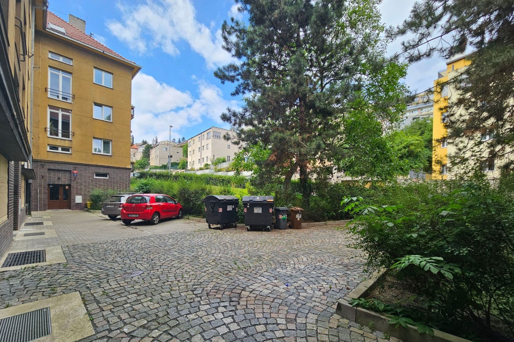 Pronájem nebytového prostoru 170 m², K Vodojemu, Praha, Praha Pronájem nebytového prostoru 170 m², K Vodojemu, Praha, Praha