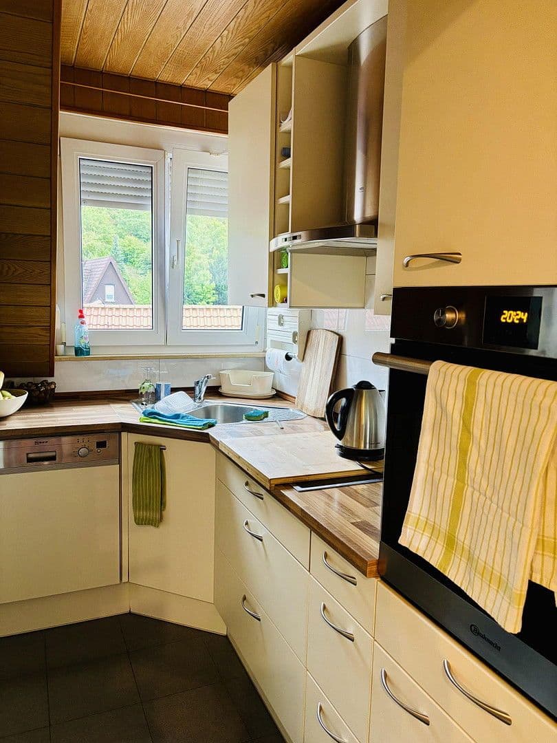 Prodej bytu 3+1 87 m², Fellbacher Str. 12, Stuttgart, Bádensko-Württembersko Prodej bytu 3+1 87 m², Fellbacher Str. 12, Stuttgart, Bádensko-Württembersko