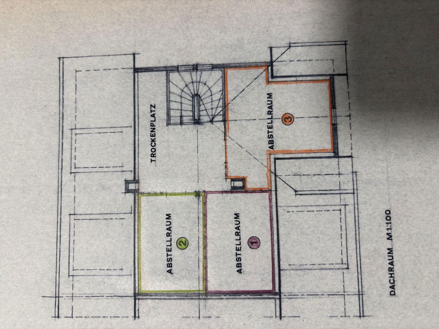 Prodej bytu 3+1 87 m², Fellbacher Str. 12, Stuttgart, Bádensko-Württembersko Prodej bytu 3+1 87 m², Fellbacher Str. 12, Stuttgart, Bádensko-Württembersko
