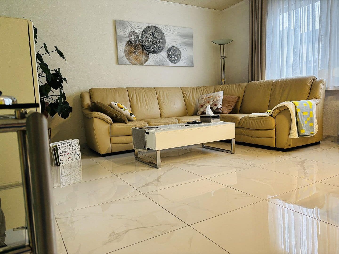 Prodej bytu 3+1 87 m², Fellbacher Str. 12, Stuttgart, Bádensko-Württembersko Prodej bytu 3+1 87 m², Fellbacher Str. 12, Stuttgart, Bádensko-Württembersko