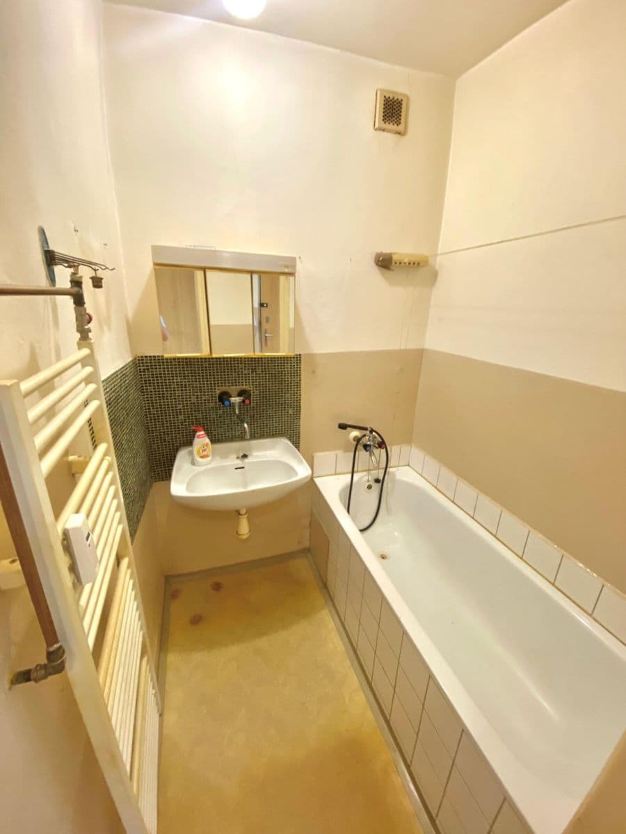 Prodej bytu 2+1 60 m², Edvarda Beneše, Příbram, Středočeský kraj Prodej bytu 2+1 60 m², Edvarda Beneše, Příbram, Středočeský kraj