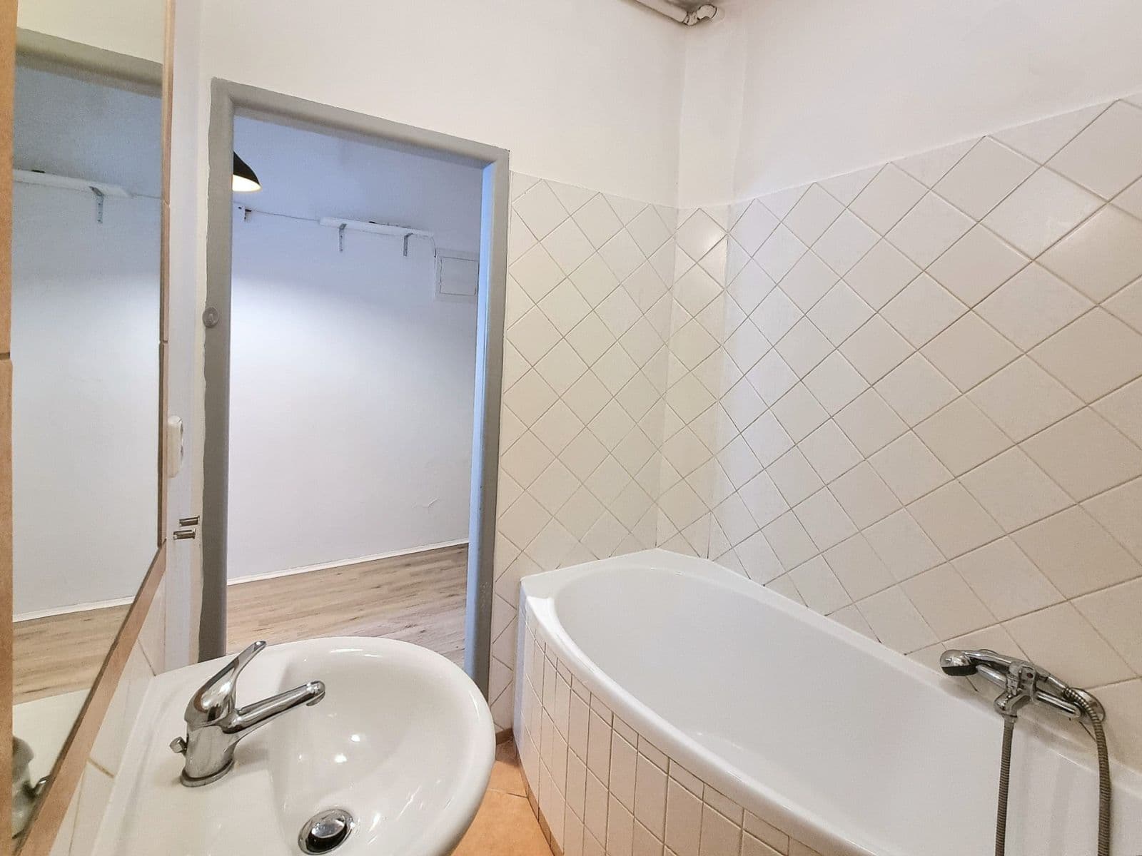 Pronájem bytu 2+kk 48 m², Malešická, Praha, Praha Pronájem bytu 2+kk 48 m², Malešická, Praha, Praha
