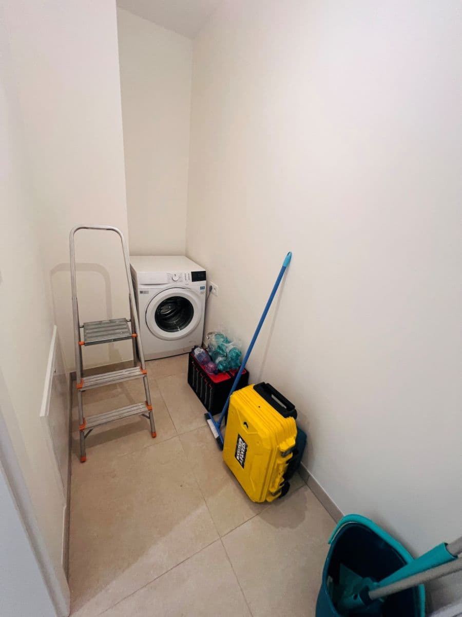 Pronájem bytu 2+kk 60 m², Radimova, Praha, Praha Pronájem bytu 2+kk 60 m², Radimova, Praha, Praha