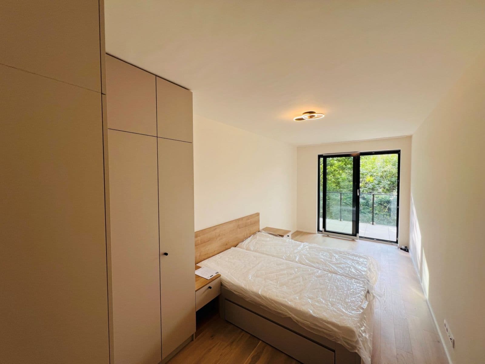 Pronájem bytu 2+kk 60 m², Radimova, Praha, Praha Pronájem bytu 2+kk 60 m², Radimova, Praha, Praha