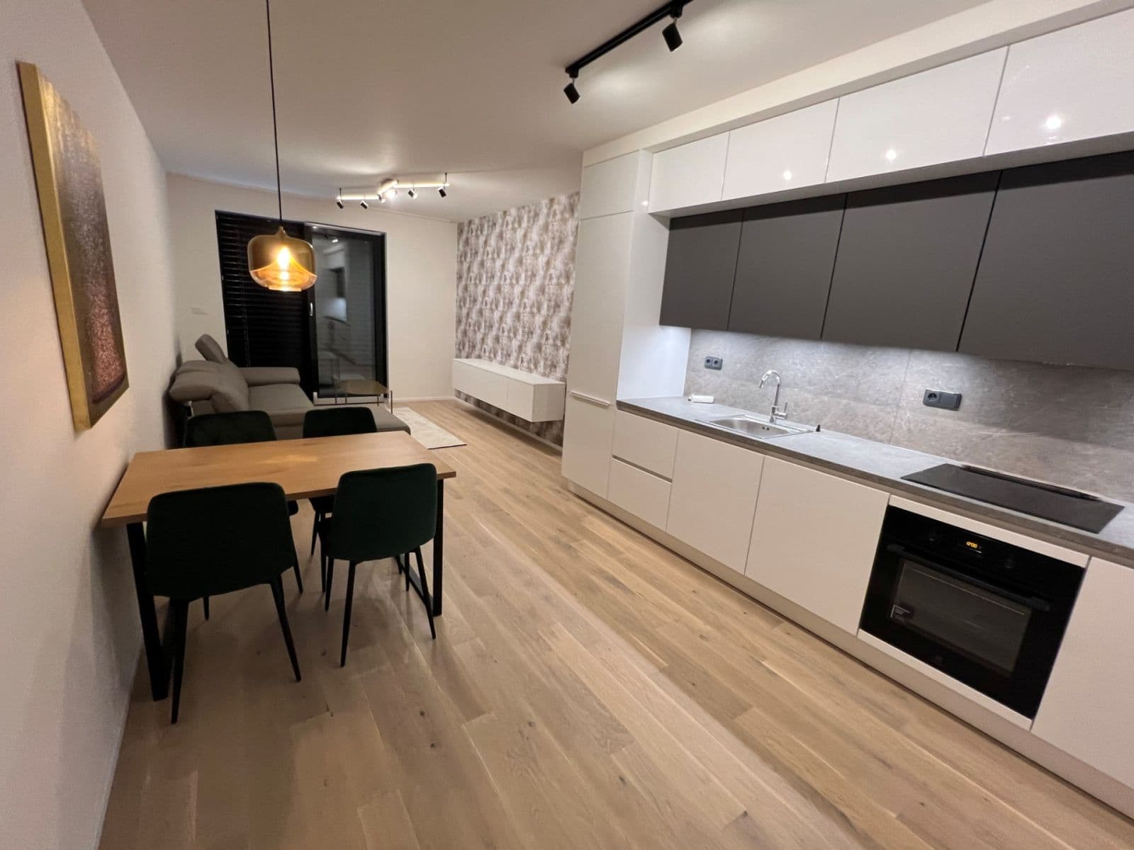 Pronájem bytu 2+kk 60 m², Radimova, Praha, Praha Pronájem bytu 2+kk 60 m², Radimova, Praha, Praha