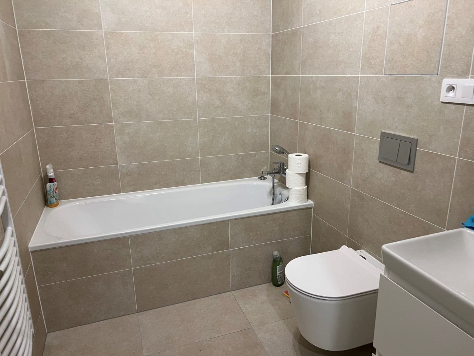Pronájem bytu 2+kk 60 m², Radimova, Praha, Praha Pronájem bytu 2+kk 60 m², Radimova, Praha, Praha