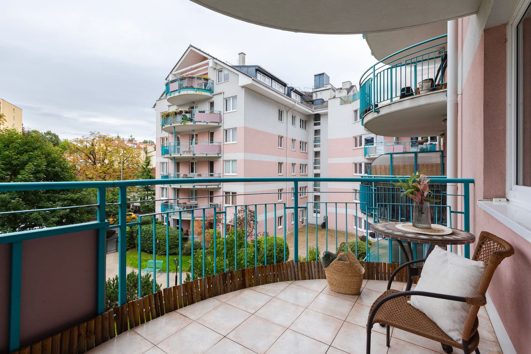 Prodej bytu 3+kk 97 m², Na Hroudě, Praha, Praha Prodej bytu 3+kk 97 m², Na Hroudě, Praha, Praha