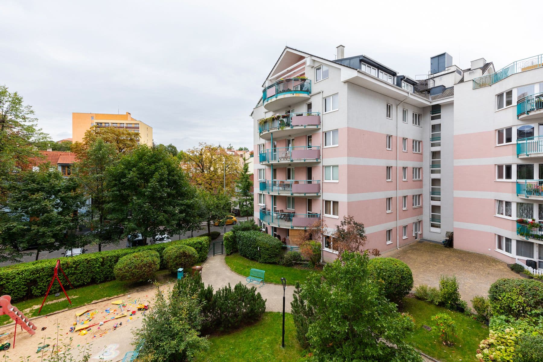 Prodej bytu 3+kk 97 m², Na Hroudě, Praha, Praha Prodej bytu 3+kk 97 m², Na Hroudě, Praha, Praha
