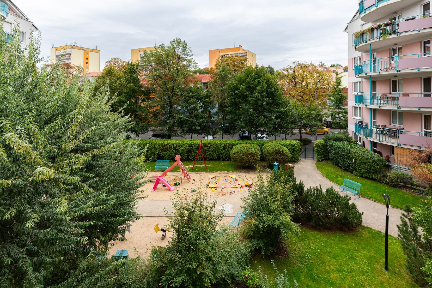 Prodej bytu 3+kk 97 m², Na Hroudě, Praha, Praha Prodej bytu 3+kk 97 m², Na Hroudě, Praha, Praha