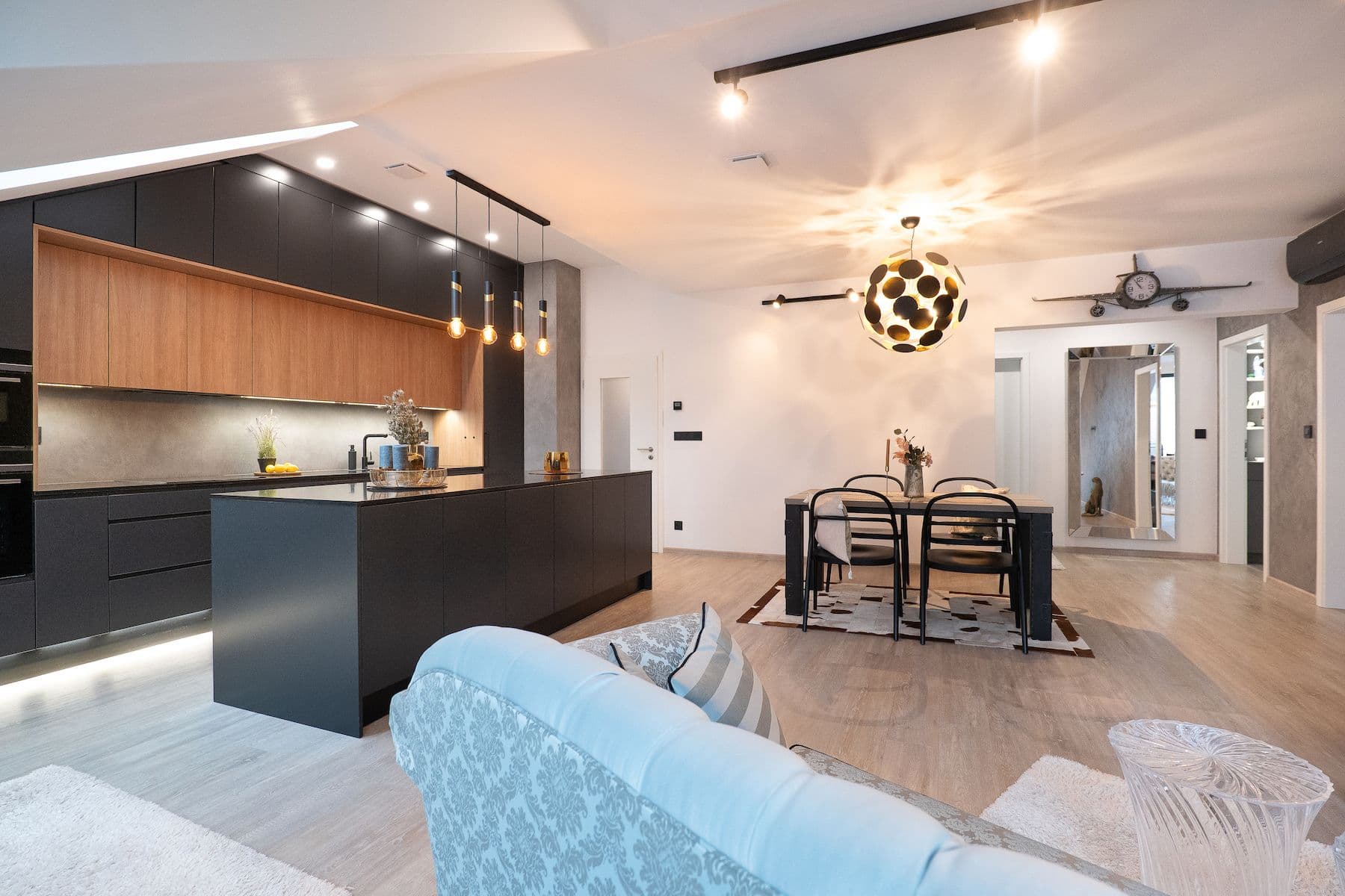 Prodej bytu 3+kk 136 m², U Kopečku, Tuchoměřice, Středočeský kraj Prodej bytu 3+kk 136 m², U Kopečku, Tuchoměřice, Středočeský kraj