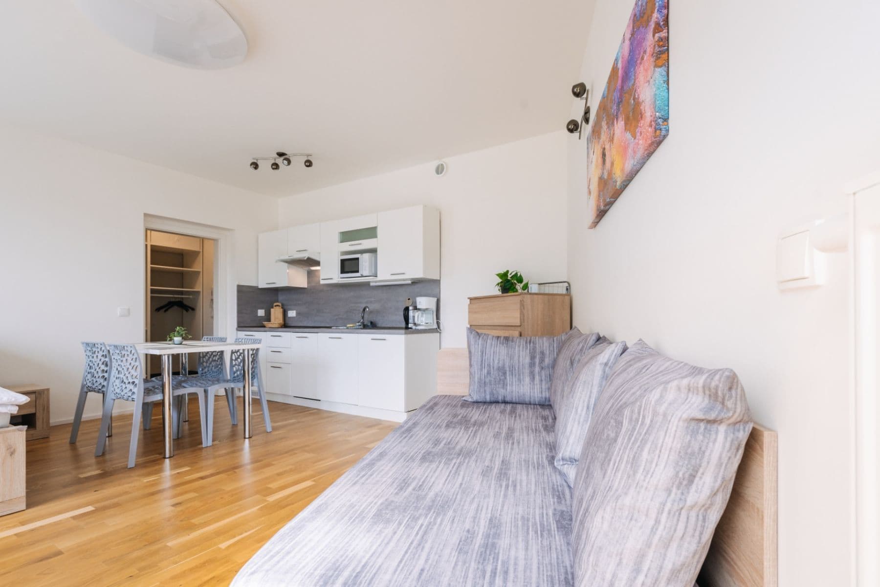 Prodej bytu 1+kk 37 m², Loučná pod Klínovcem, Ústecký kraj Prodej bytu 1+kk 37 m², Loučná pod Klínovcem, Ústecký kraj