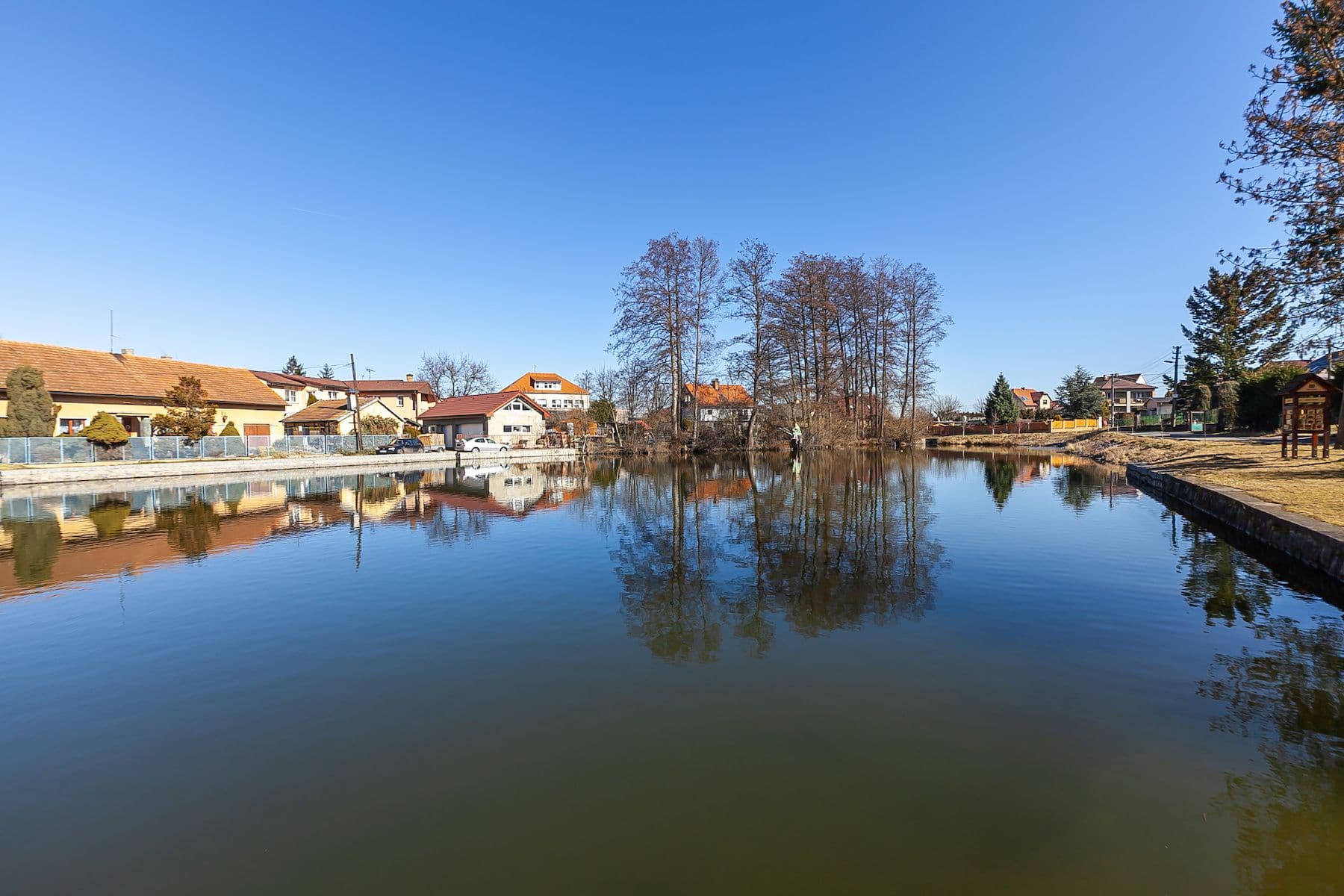 Prodej pozemku 2.412 m², Malá Hraštice, Středočeský kraj Prodej pozemku 2.412 m², Malá Hraštice, Středočeský kraj