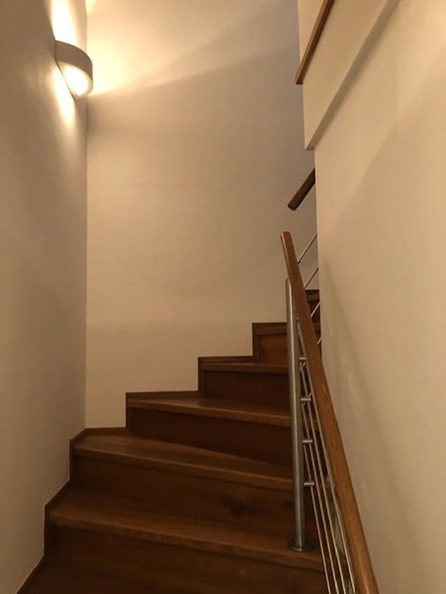 Prodej domu 222 m², pozemek 776 m², Ponrepova, Praha, Praha Prodej domu 222 m², pozemek 776 m², Ponrepova, Praha, Praha