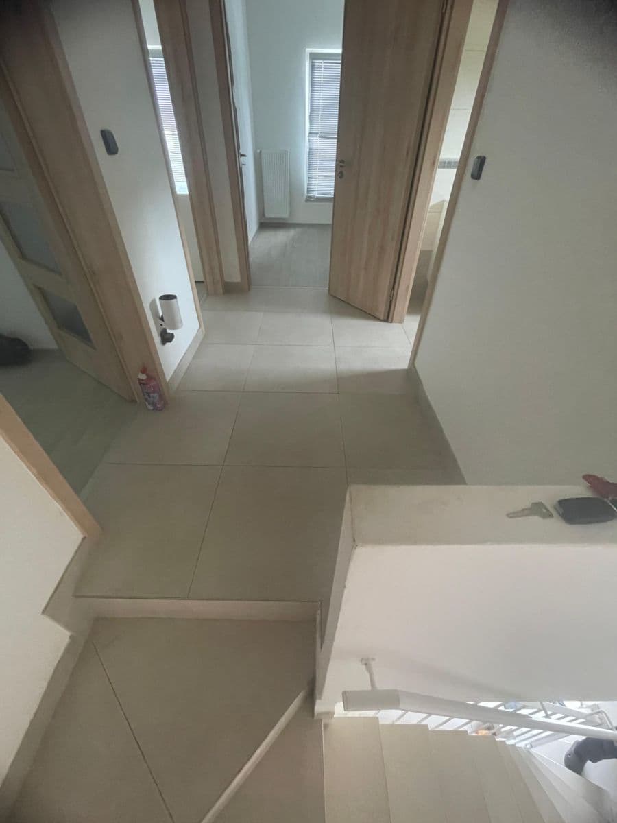 Pronájem domu 100 m², pozemek 350 m², Lysá, Kamenice, Středočeský kraj Pronájem domu 100 m², pozemek 350 m², Lysá, Kamenice, Středočeský kraj