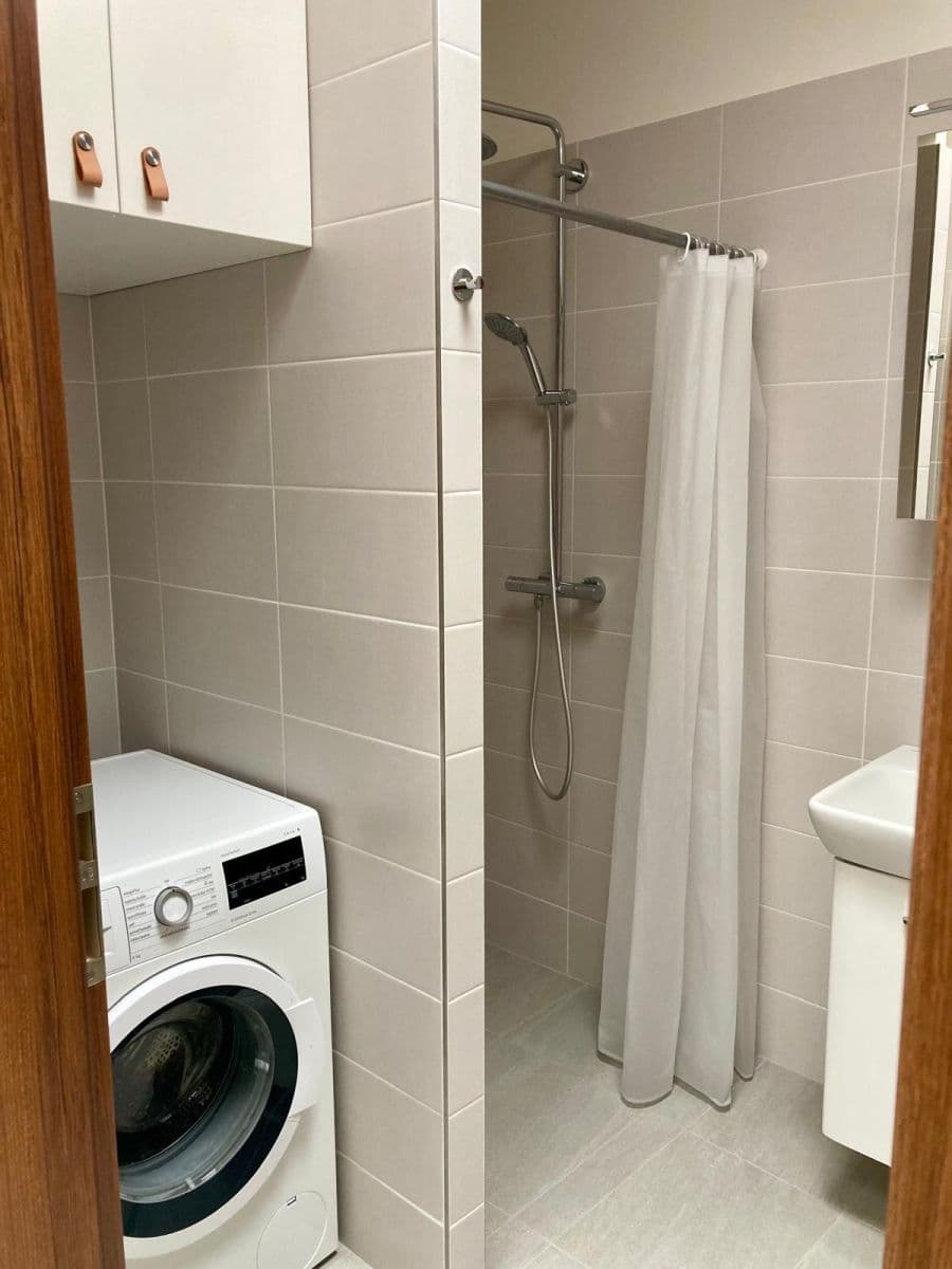 Pronájem bytu 2+1 60 m², Kytín, Středočeský kraj Pronájem bytu 2+1 60 m², Kytín, Středočeský kraj