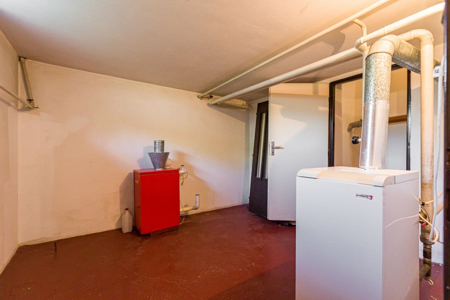 Prodej domu 300 m², pozemek 839 m², Ľ. Štúra, Veľké Kostoľany, Trnavský kraj Prodej domu 300 m², pozemek 839 m², Ľ. Štúra, Veľké Kostoľany, Trnavský kraj