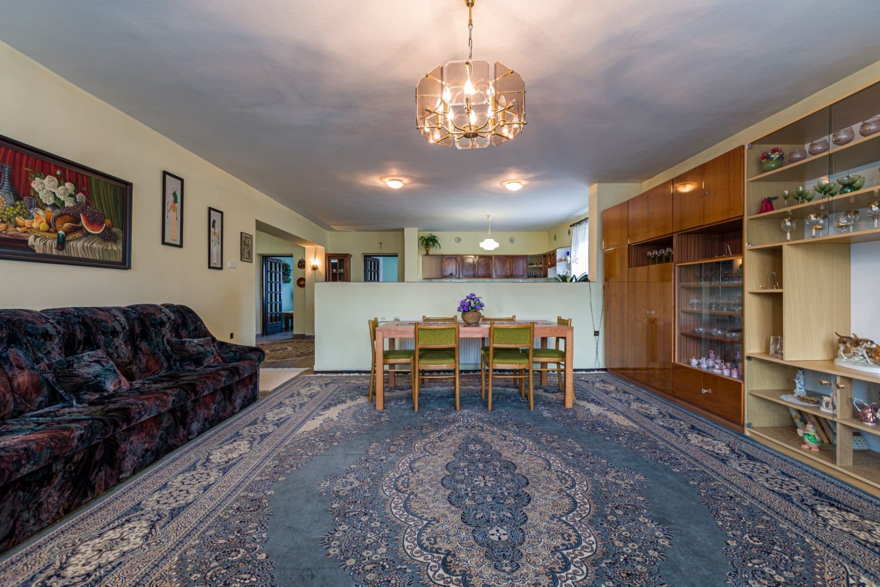 Prodej domu 300 m², pozemek 839 m², Ľ. Štúra, Veľké Kostoľany, Trnavský kraj Prodej domu 300 m², pozemek 839 m², Ľ. Štúra, Veľké Kostoľany, Trnavský kraj