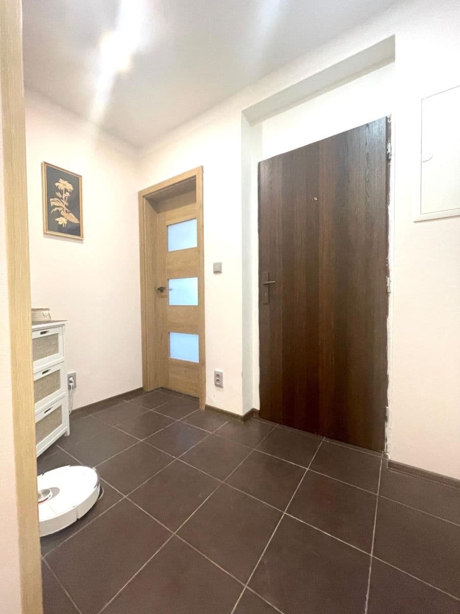 Prodej bytu 3+1 76 m², Hvozd, Středočeský kraj Prodej bytu 3+1 76 m², Hvozd, Středočeský kraj