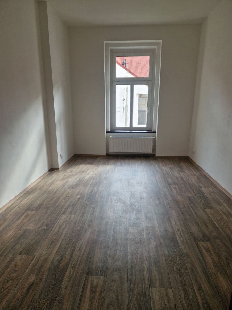 Pronájem bytu 2+1 58 m², Plzeňská, Praha, Praha Pronájem bytu 2+1 58 m², Plzeňská, Praha, Praha