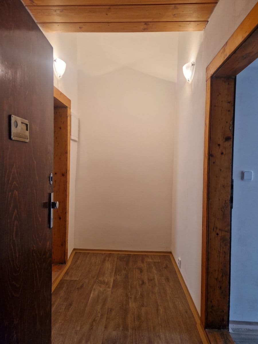 Pronájem bytu 2+1 58 m², Plzeňská, Praha, Praha Pronájem bytu 2+1 58 m², Plzeňská, Praha, Praha